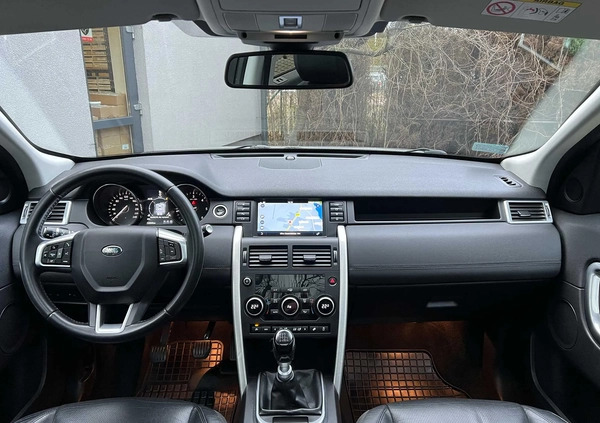 Land Rover Discovery Sport cena 77900 przebieg: 143345, rok produkcji 2016 z Grajewo małe 631